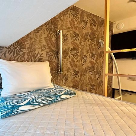 Hotel Stork Наха Екстер'єр фото
